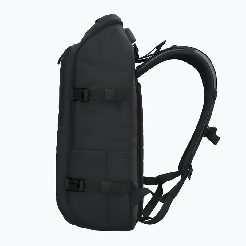 CabinZero Adventure Pro 32 l туристическа раница абсолютно черно 6