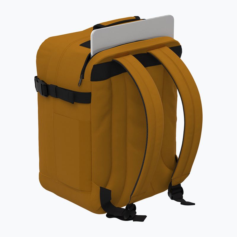 CabinZero Classic Tech 28 l orange chill туристическа раница 9