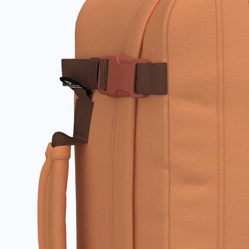 Раница за пътуване CabinZero Classic 36 l gobi sands 9