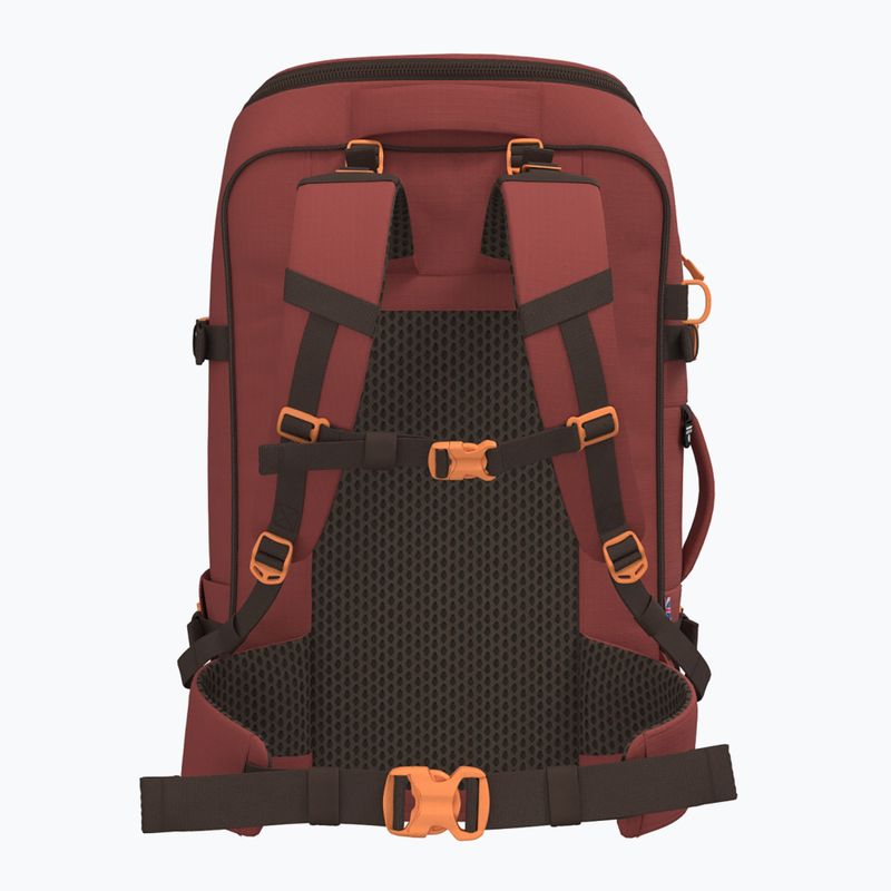 Раница за пътуване CabinZero Adventure 42 l sangria red 3