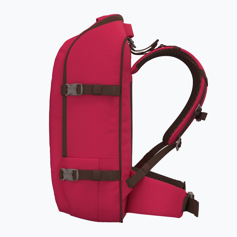 CabinZero Adventure 42 l miami magenta туристическа раница 6