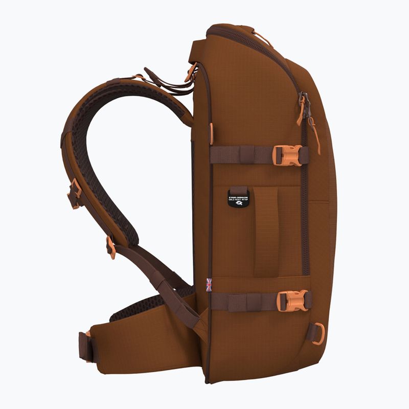 CabinZero Adventure 42 l раница за туризъм saigon coffee 5