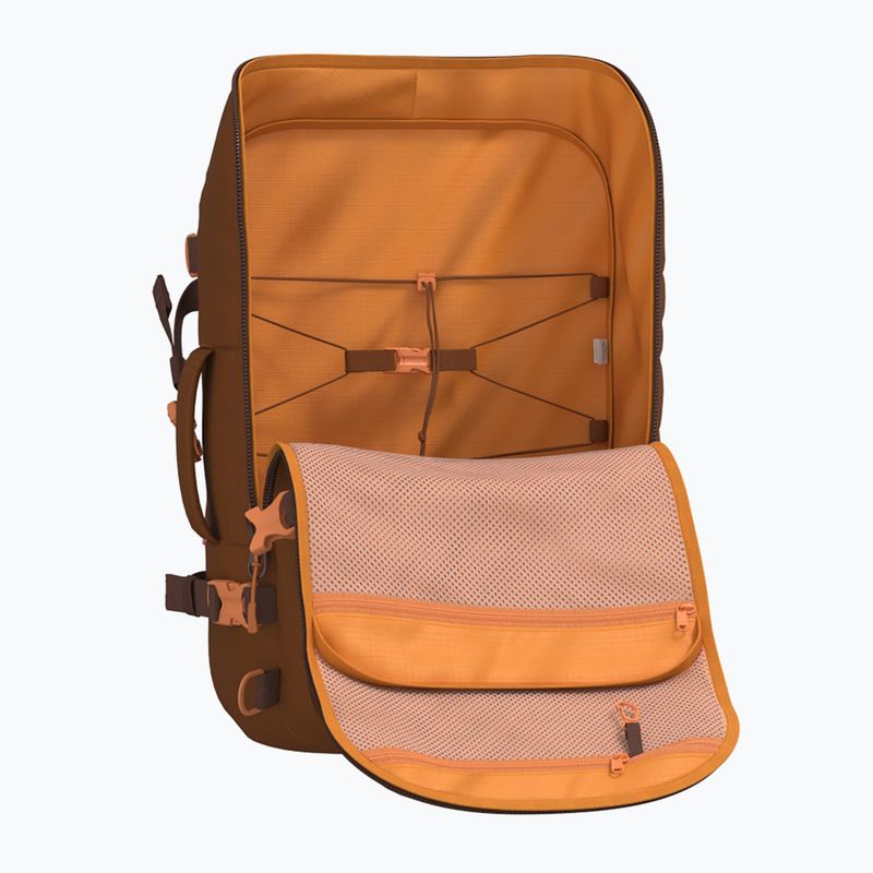 CabinZero Adventure Pro 32 л сайгон кафе туристическа раница 8