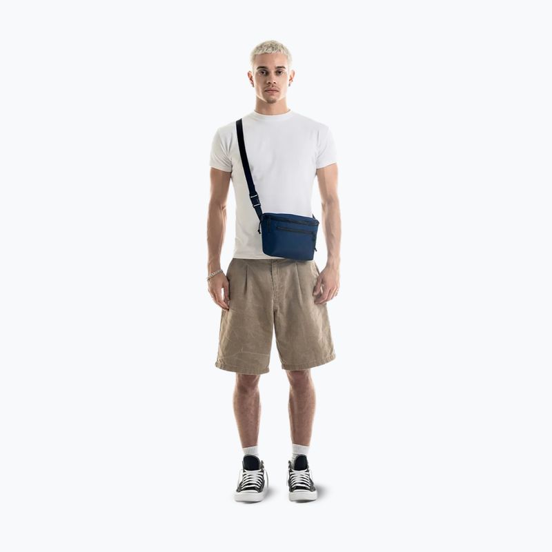 Чантичка за кръстна CabinZero Stinger 3 l navy 10
