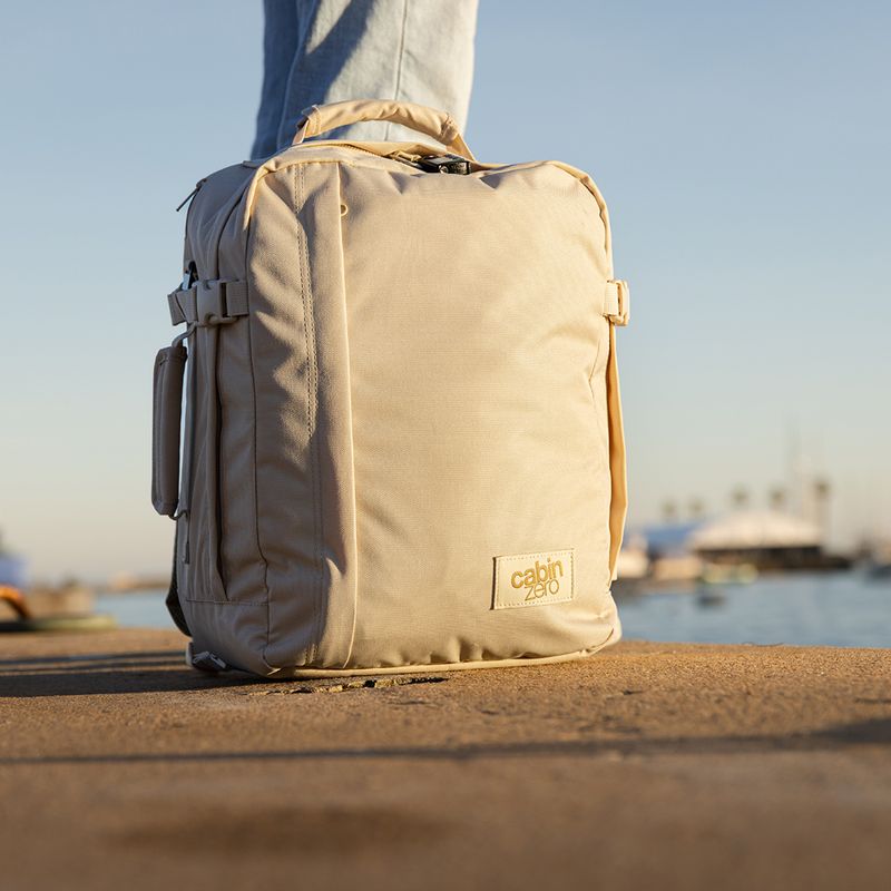Раница за пътуване CabinZero Classic Tech 28 l shell white 14