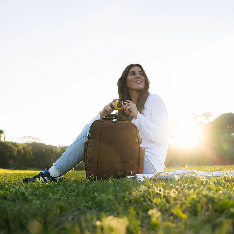 Туристическа раница CabinZero Classic Tech 28 l redwood 20