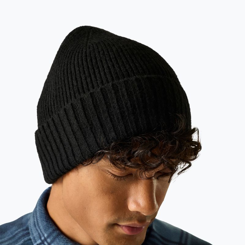 Дамска зимна шапка REGATTA Ribbed Basic black 4