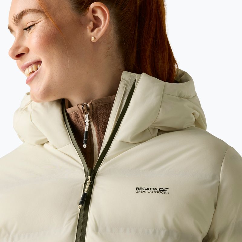 Дамско ватирано яке Regatta Altoro Thermal light vanilla/olive night 6
