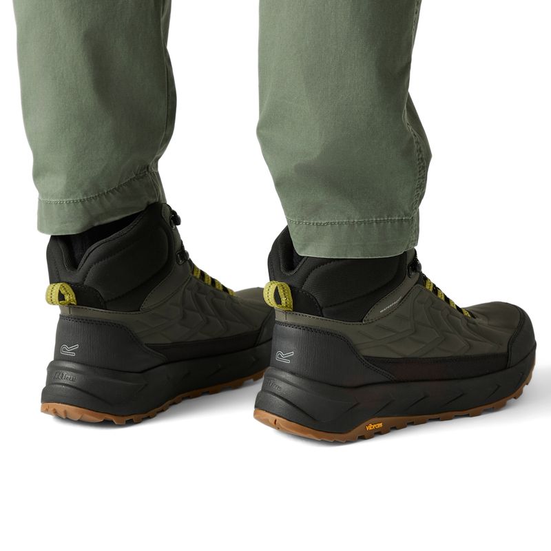 Мъжки туристически обувки REGATTA Onyx Mid dark khaki cyprus 7