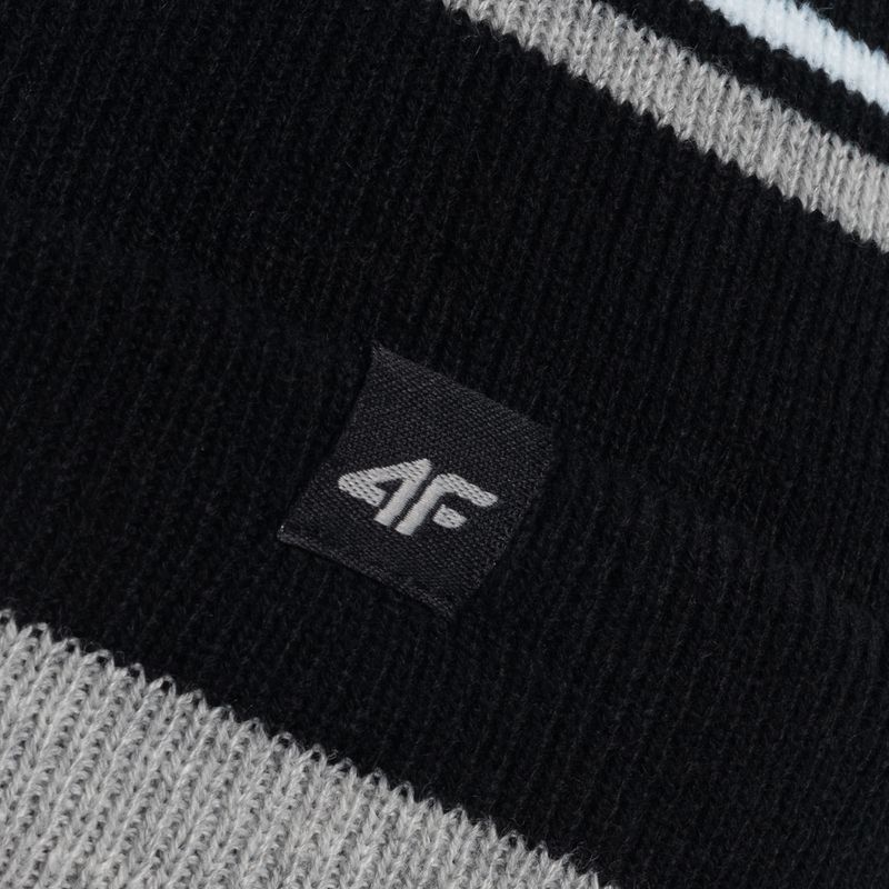 Детска зимна шапка 4F черна HJZ22-JCAM005 4