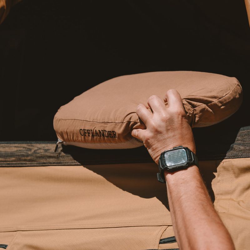 Туристическа възглавница OFFLANDER Pillow sand 4