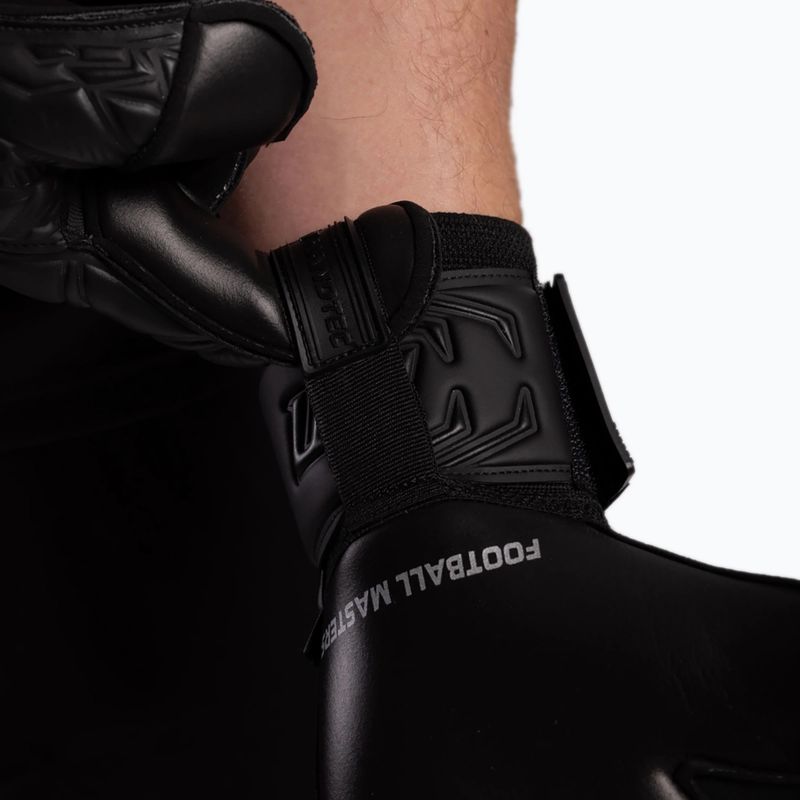 Вратарски ръкавици Football Masters Invictus X black 10