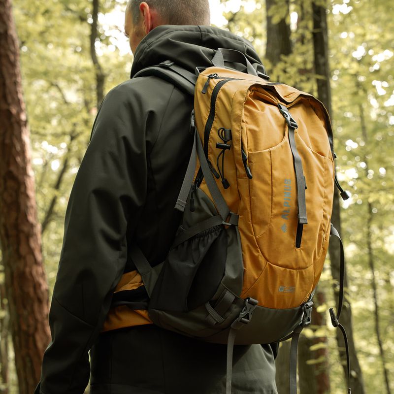 Туристическа раница Alpinus Tarfala 35 l mustard 3