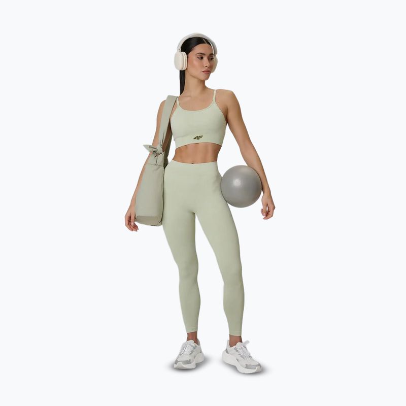 Спортен сутиен 4F Solar Punk F203 light green allover 6
