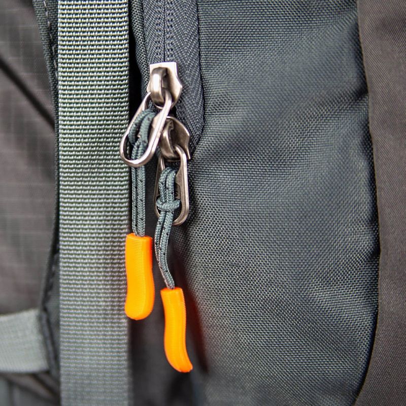 Туристическа раница BERGSON Matterhorn 70 l grey 8