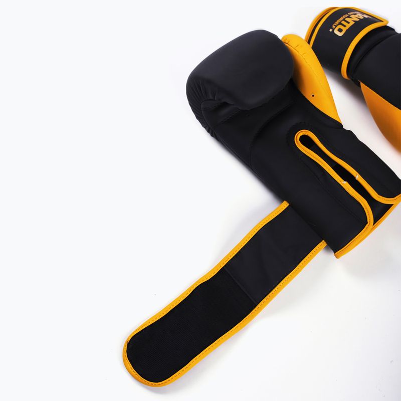 Боксови ръкавици MANTO Essential black 3