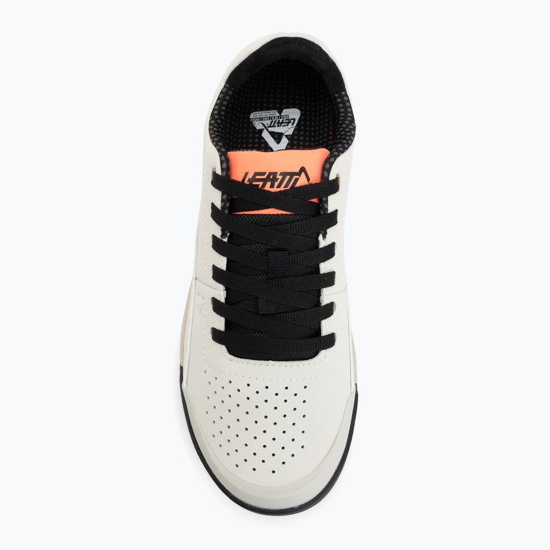 Мъжки велосипедни обувки с платформа Leatt Flat 2.0 cream white 5