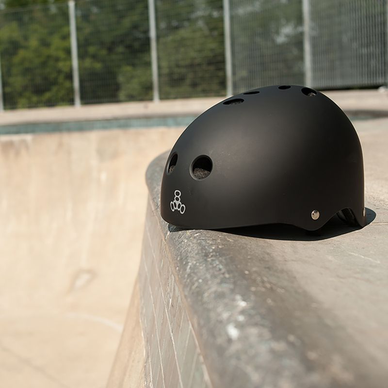 Каска Triple Eight The Certified Sweatsaver black 5