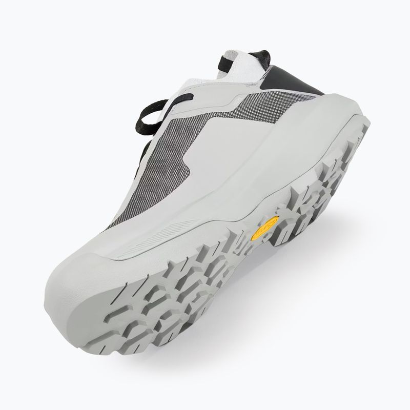 Мъжки обувки за преходи Arc'teryx Vertex Alpine solitude/dk solitude 2