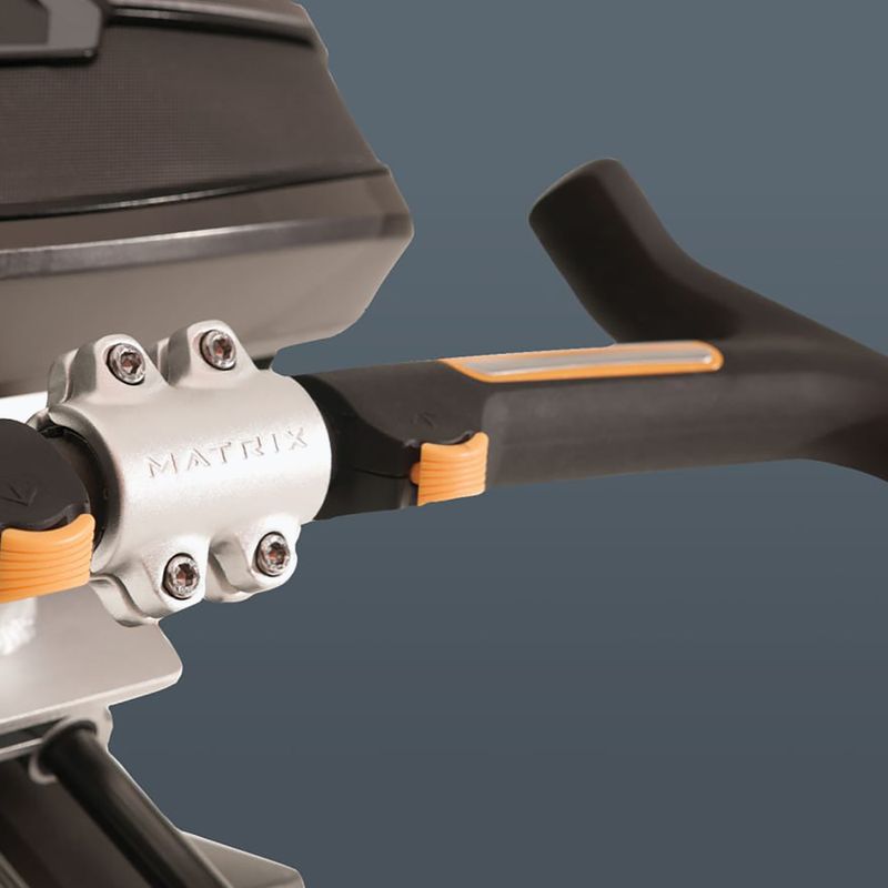 Matrix Fitness U50XR-02 графитено сив стационарен велосипед 5
