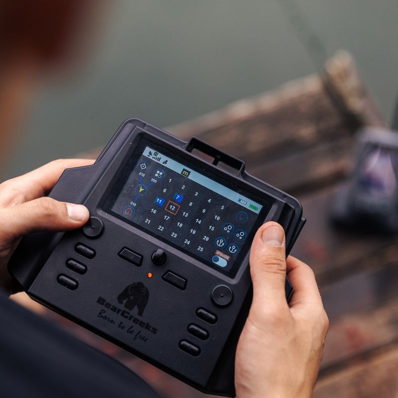 BearCreeks iPilot40 лодка с GPS автопилот + BC202 camou fishfinder IPILOT40.CAMOU 7