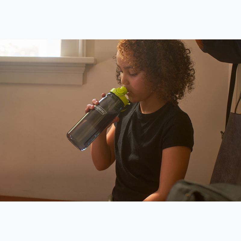 Туристическа бутилка Nalgene On The Fly 740 мл въглен/капачка лайм 9