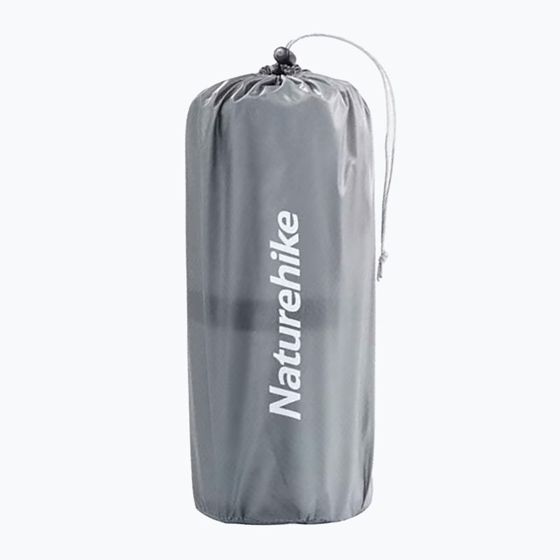 Надуваем матрак Naturehike Ultralight Square Standard R 5.8 silve 2