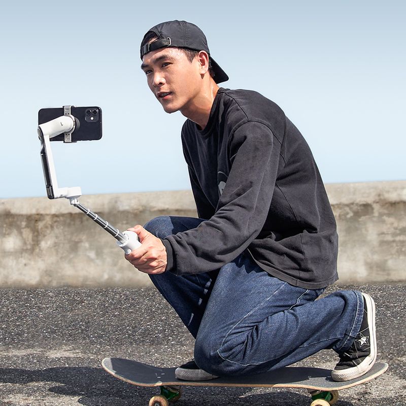 Insta360 Flow Creator Kit 3-осов стабилизатор за смартфон сив CINSABBA/FLOW05 8