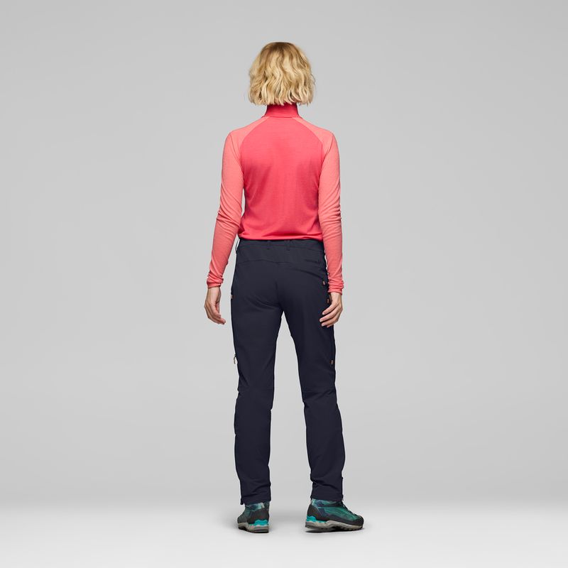 Дамски трекинг панталони Norrona Femund Flex1 caviar black 3