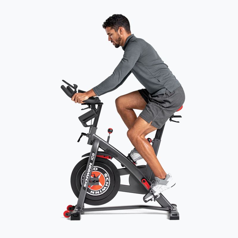 Спининг байк Schwinn IC8 7