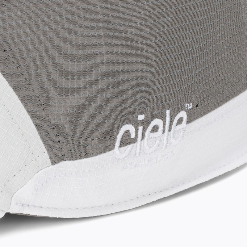 Шапка с козирка Ciele Athletics FSTCap SC Field Iconic SL light grey/shadow 3