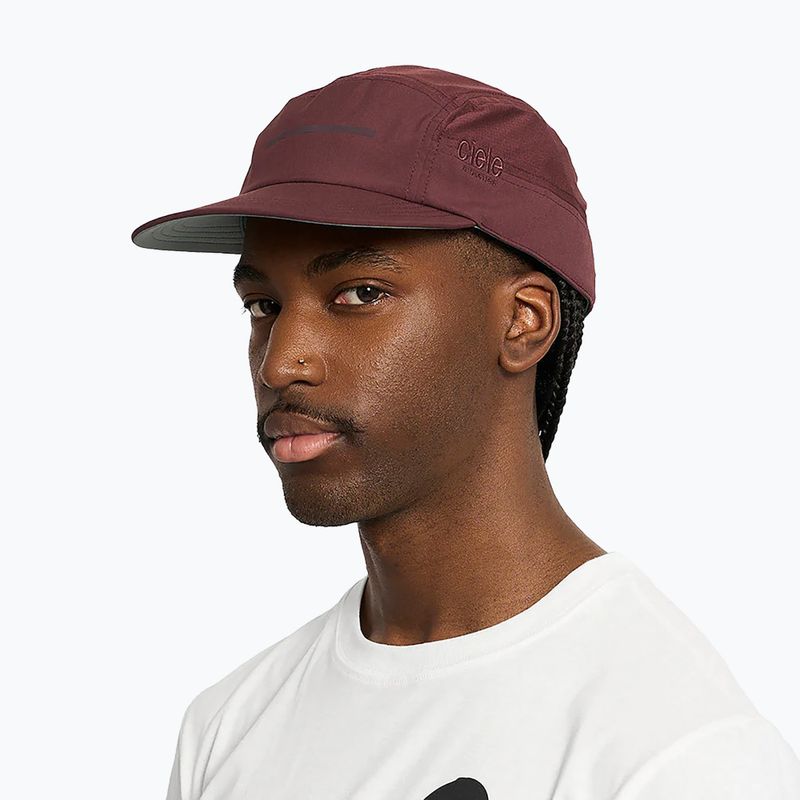 Шапка с козирка Ciele Athletics GOCap Comp Bars dark wine red 5