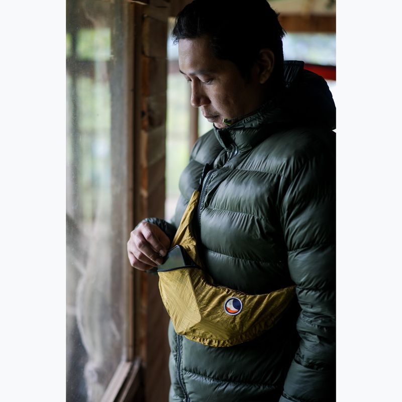 Билет за Луната Upcycled Sling чанта за рамо искрящо злато 6