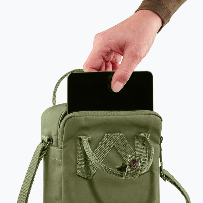 Чантичка Fjällräven Kanken Sling 2,5 l green 4