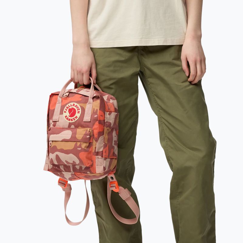 Градска раница Fjällräven Kanken Graphics Mini 7 l chalkrose/hidden animals 6