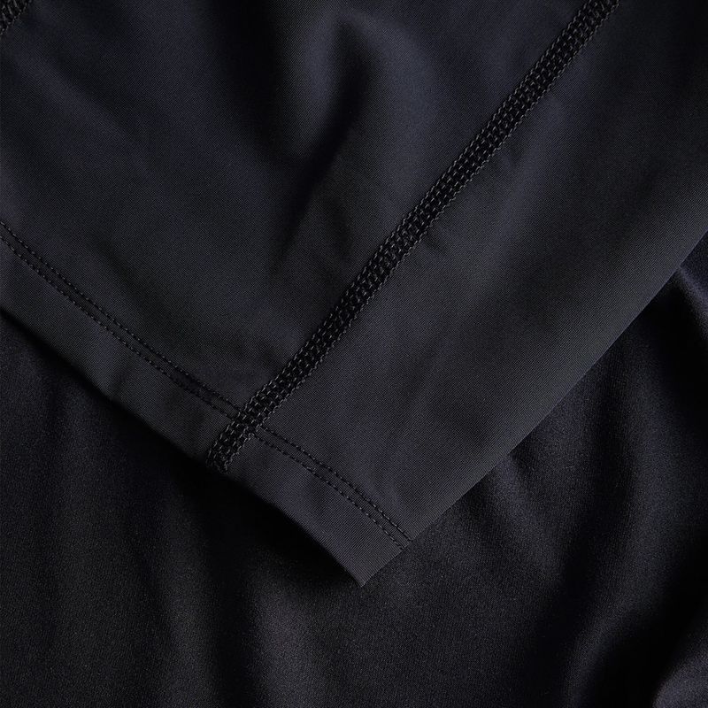Дамска пола за трекинг Peak Performance Turf black G77191030 9