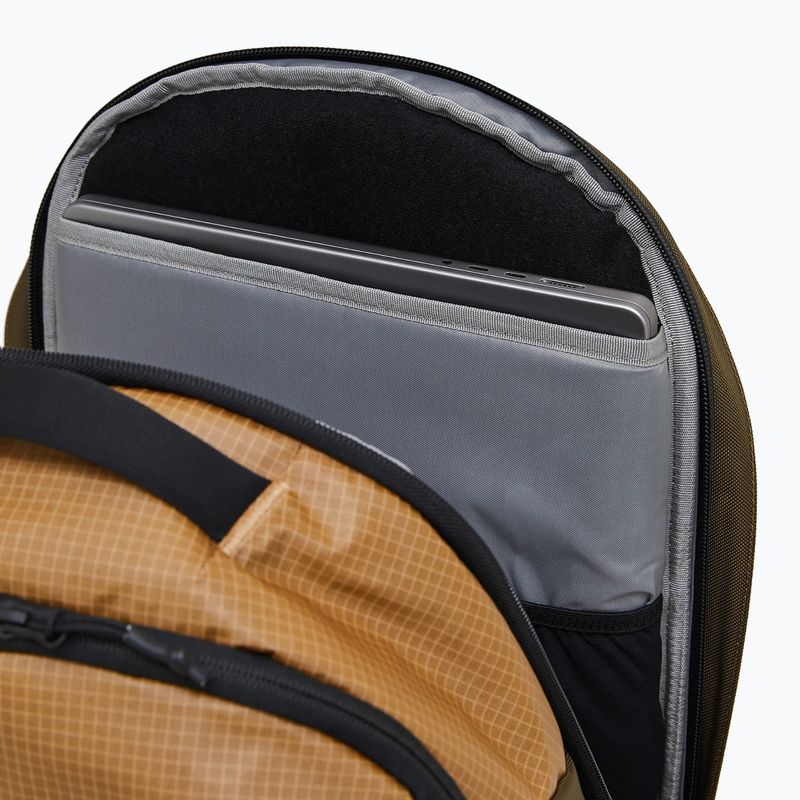 Раница Peak Performance Commuter 18.5 l sierra sand 5