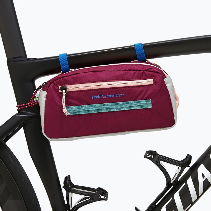 Чантичка за кръста Peak Performance Street Bike 2,3 l vertical zenith 6