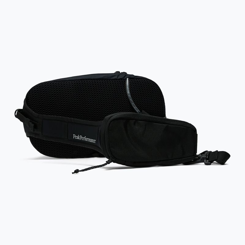 Чантичка за кръста Peak Performance Outdoor Slingbag 4.5 l black 2
