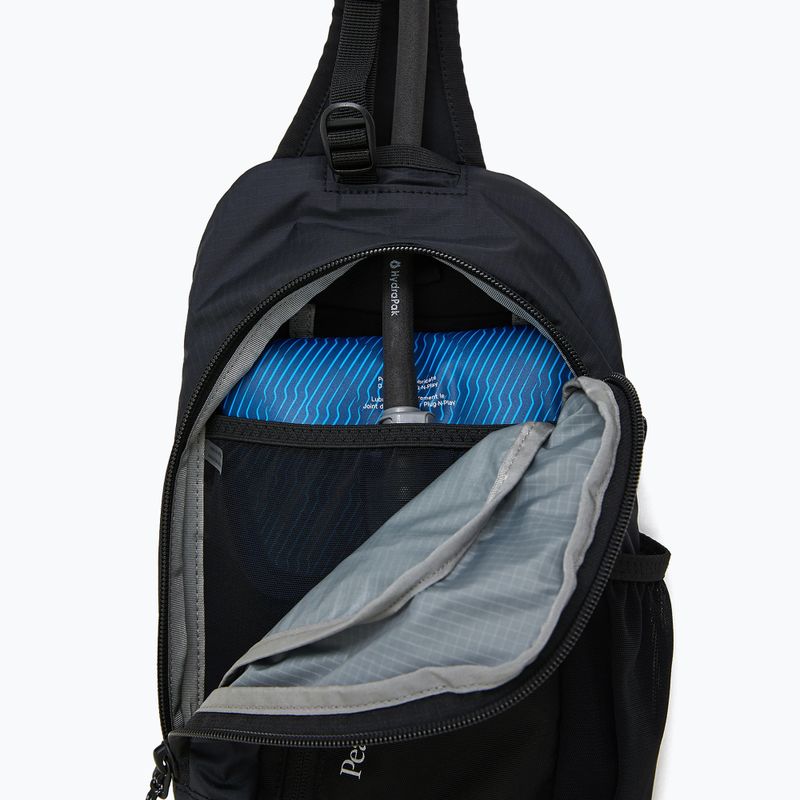Чантичка за кръста Peak Performance Outdoor Slingbag 4.5 l black 5