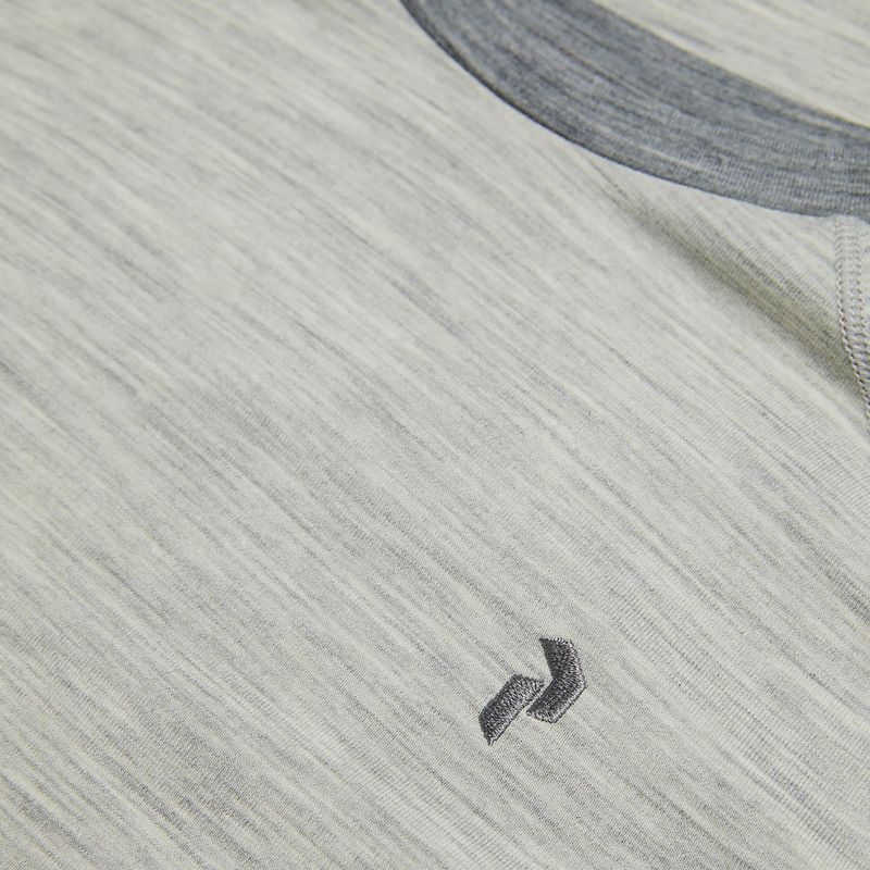 Дамска термоактивна блуза Peak Performance Magic Crew Wool-Blend Baselayer med grey melange 7