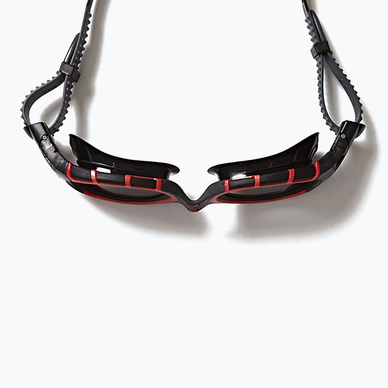 Zoggs Predator Flex Polarised червени/ черни/ димни поляризирани очила за плуване 4