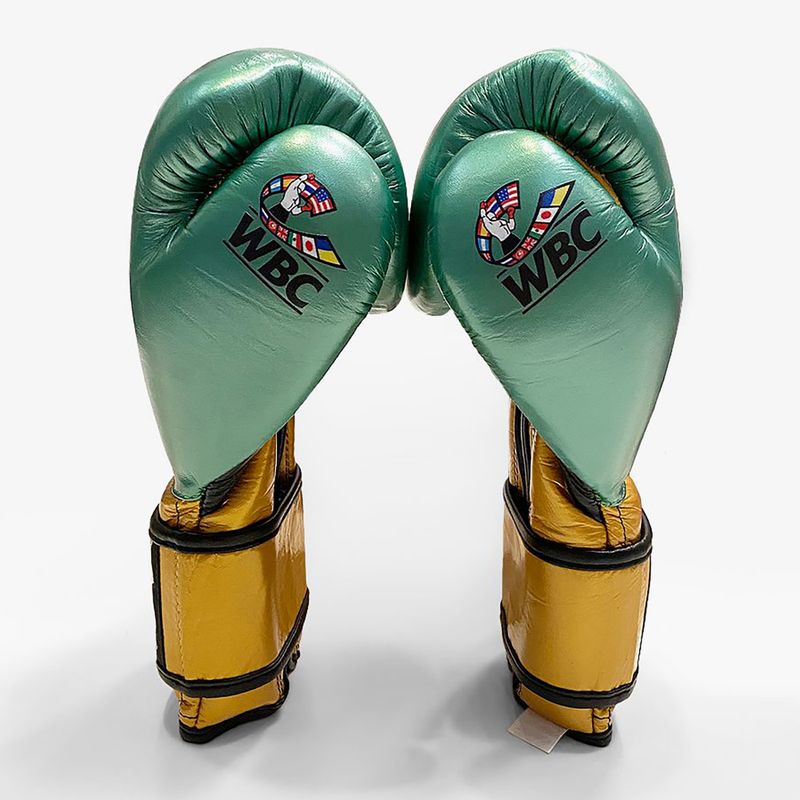 Боксови ръкавици Cleto Reyes Velcro Sparring metallic green/gold wbc 2