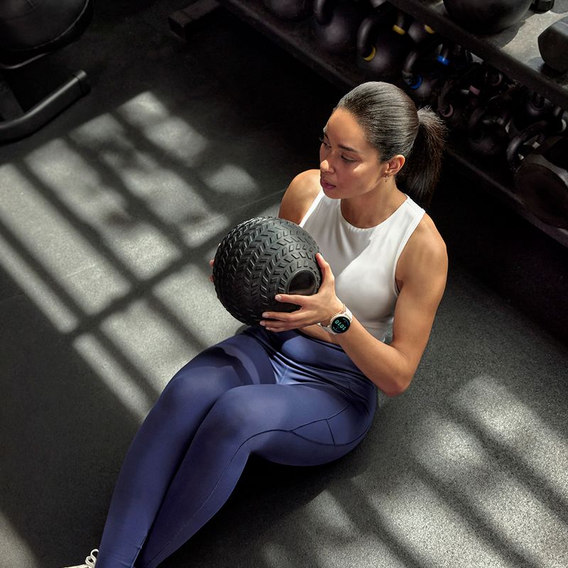 Часовник Garmin Vivoactive 5 cream gold/ivory 9