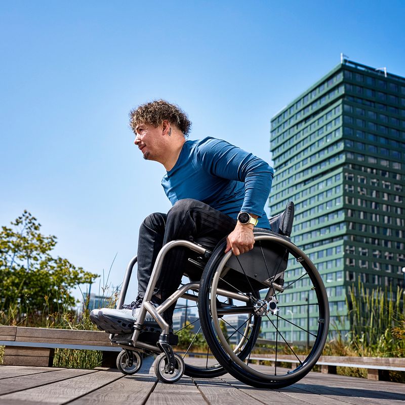 Смарт часовник Гармн Вену   мм слатебласк 9