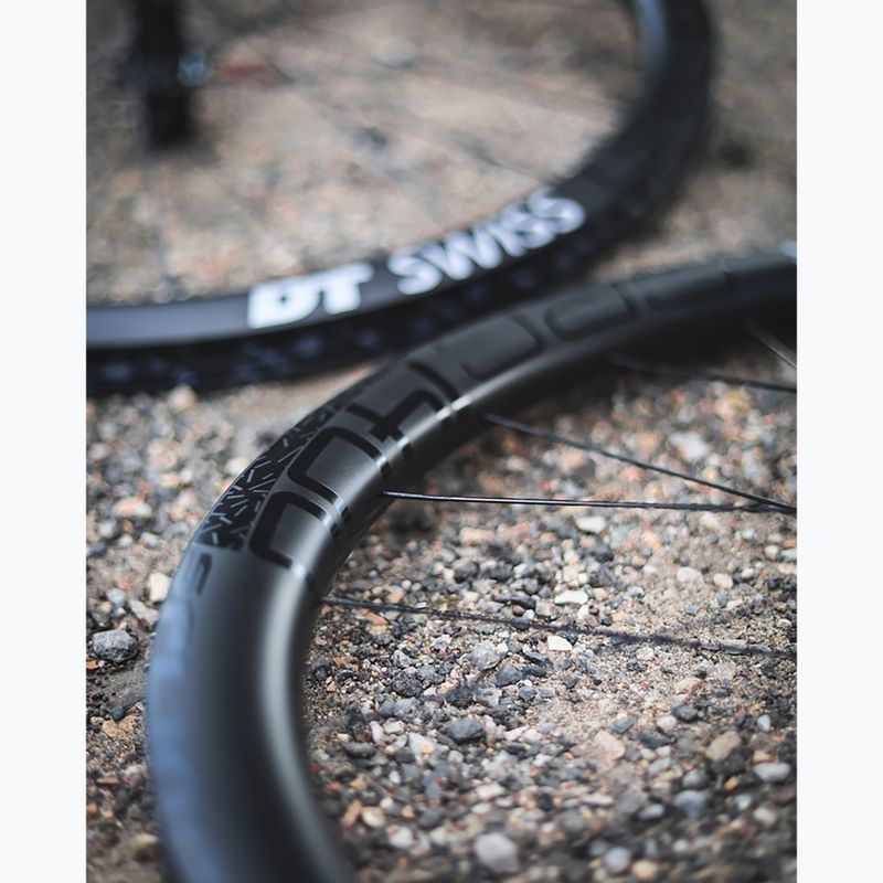 Задно велосипедно колело DT Swiss GRC 1400 SP 700C CL 42 12/142 ASLS11 black 3