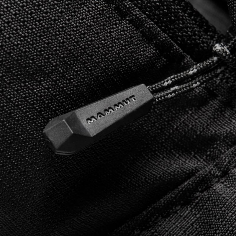 MAMMUT Classic Bumbag 2L бъбрековидна торбичка черна 10