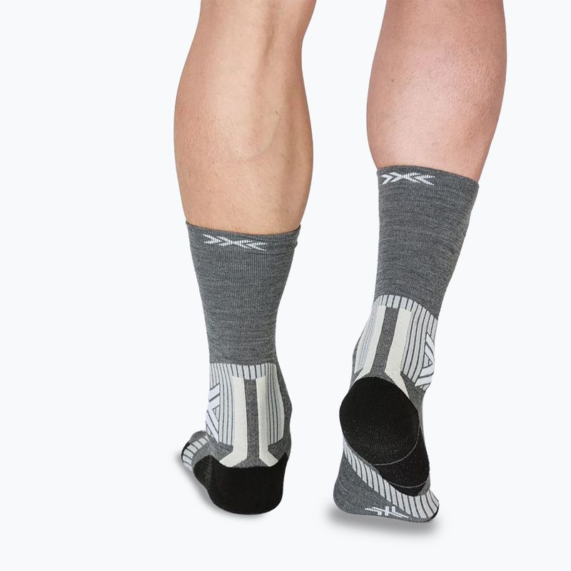 Чорапи X-Socks Run Expert Silk Merino Crew seal grey/light sand 7