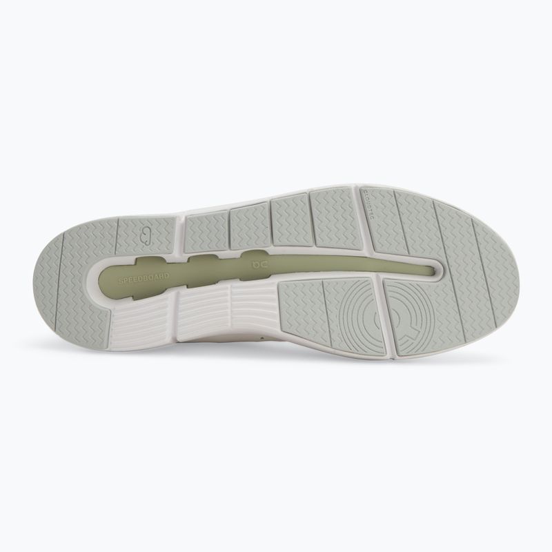 Мъжки обувки за бягане On The Roger Advantage white/olive 4