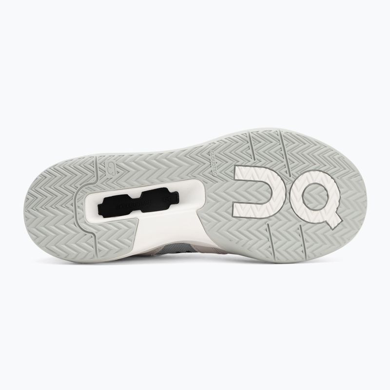 Мъжки обувки за бягане On The Roger Clubhouse Pro silver/glacier 4